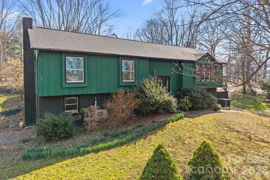 33 Fairfield Drive, Candler, NC 28715 - #2