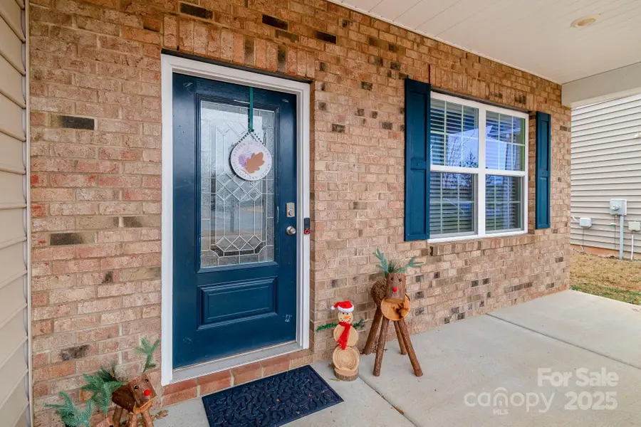 13602 Canterbury Castle Drive, Charlotte, NC 28273 - Image #3