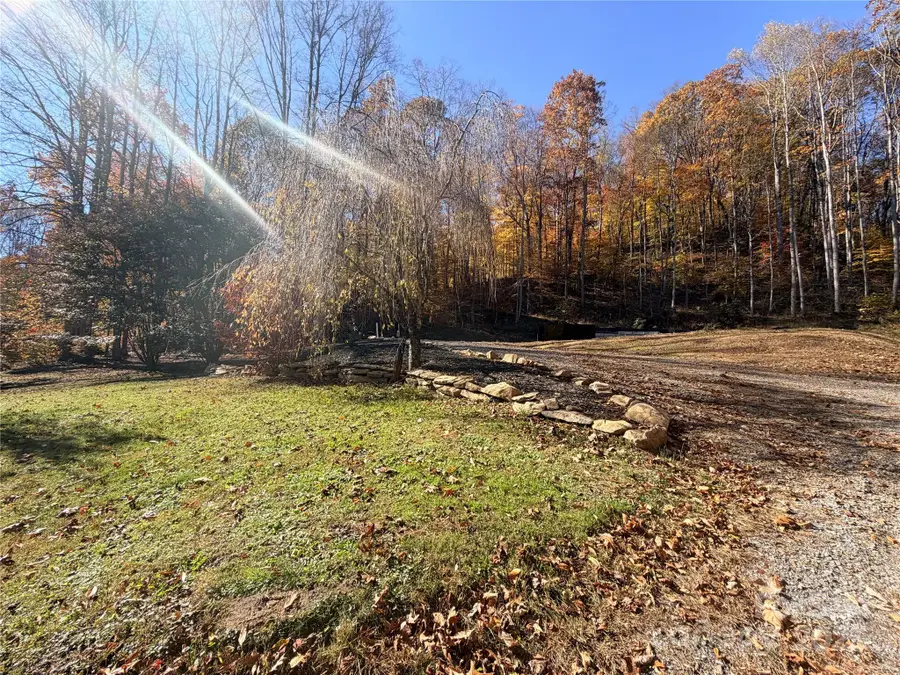 481 Sugar Mountain Road, Waynesville, NC 28785 - Image #2