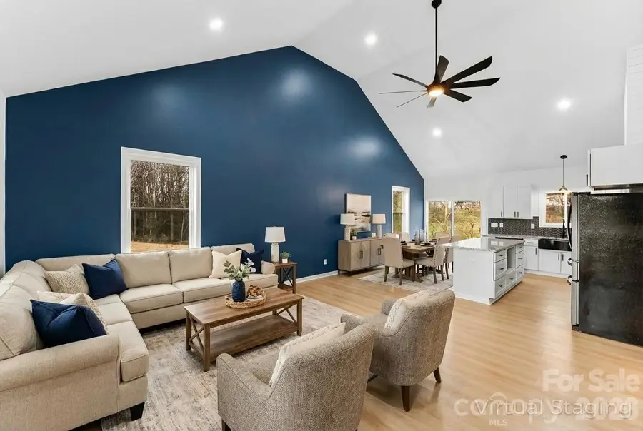 516 N Mulberry Street, Cherryville, NC 28021 - #2