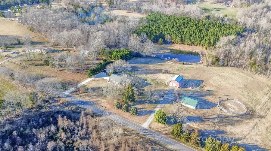 646 Longview Road, Statesville, NC 28625 - Image #3