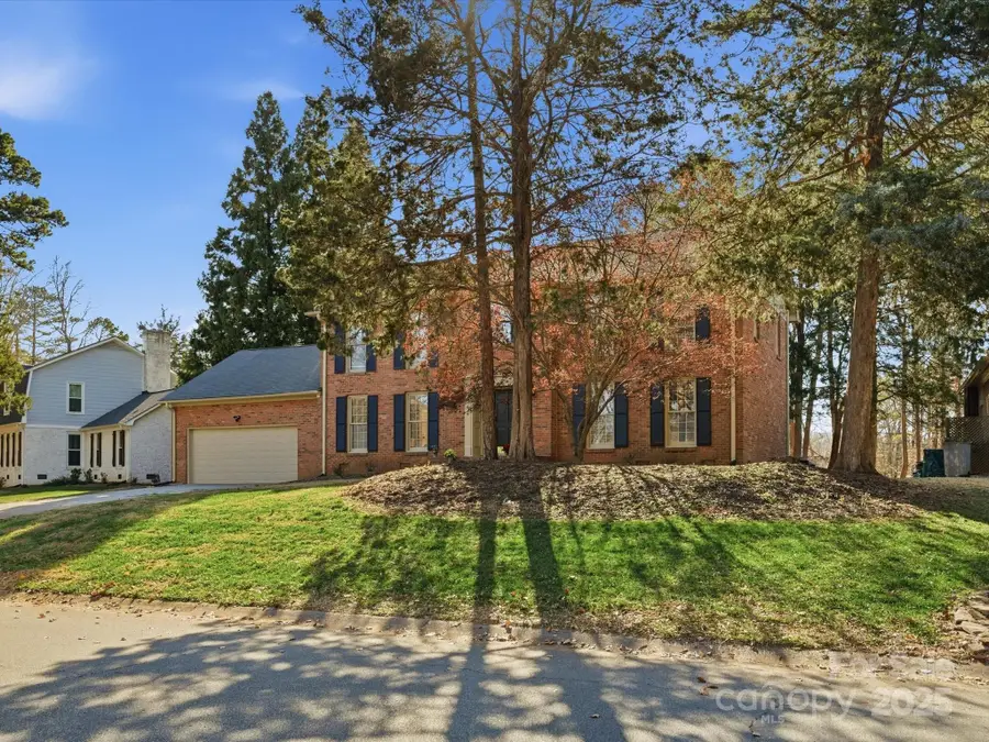 9218 Deerpark Lane, Charlotte, NC 28277 - Image #2