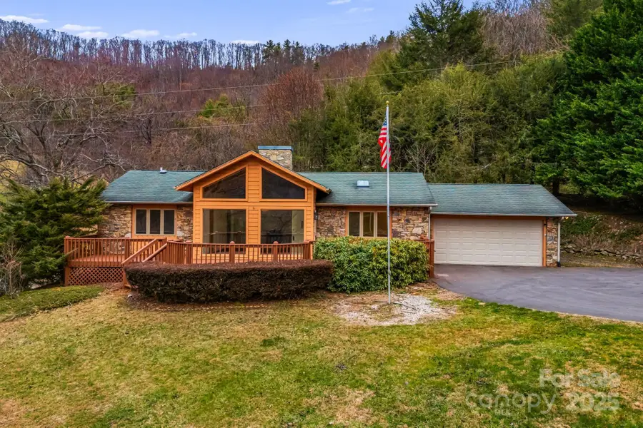 111 S Valley View Drive, Mars Hill, NC 28754 - Image #2