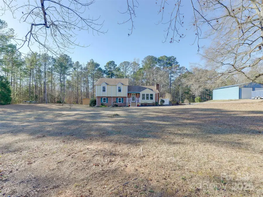 3021 University Drive, Lancaster, SC 29720 - Image #2
