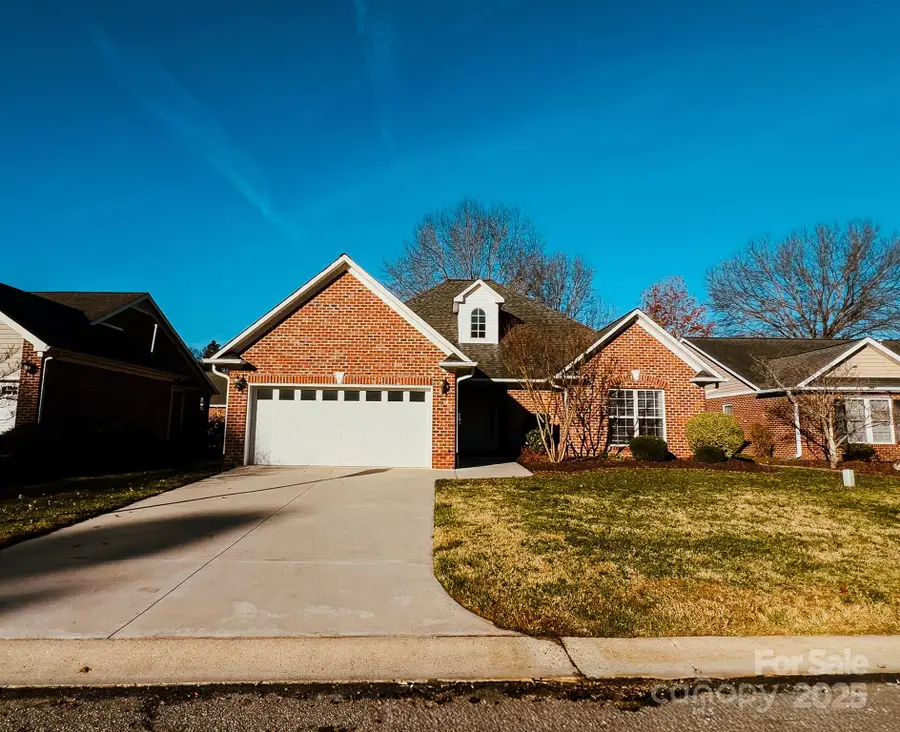 163 New Hampshire Court, Mocksville, NC 27028 - Image #2