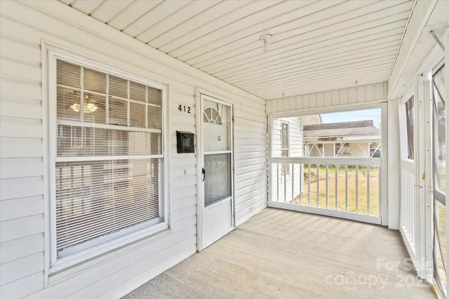 412 Wilson Street Nw, Lenoir, NC 28645 - Image #3
