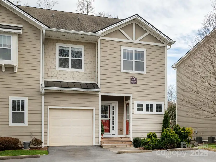 40 Foxden Drive #204, Fletcher, NC 28732 - Image #2