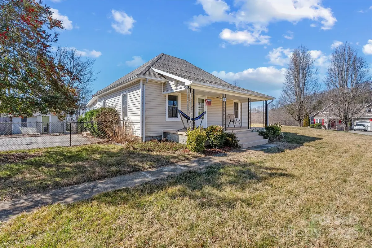 21 Ben Owenby Road, Fairview, NC 28730 - Image #1