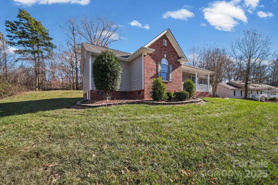 125 Fritzvon Drive, Mount Pleasant, NC 28124 - Image #2