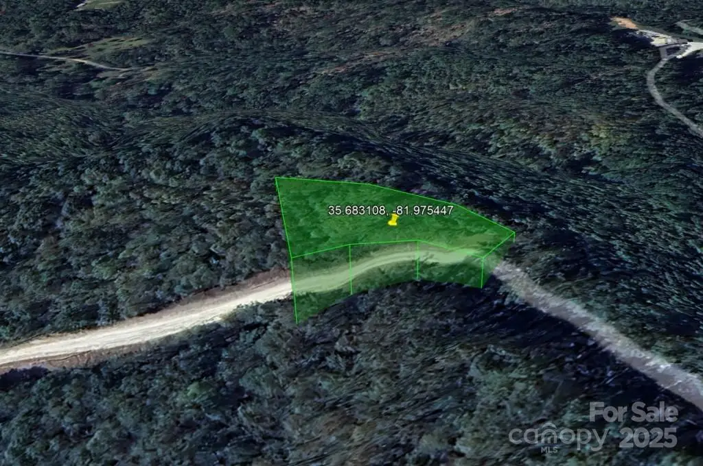 1023 Haven Heights Drive, Marion, NC 28752 - Image #1