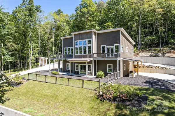 1185 Wallalieu Road, Otto, NC 28763