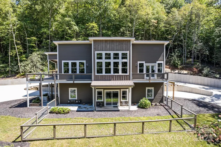 1185 Wallalieu Road, Otto, NC 28763 - Image #2