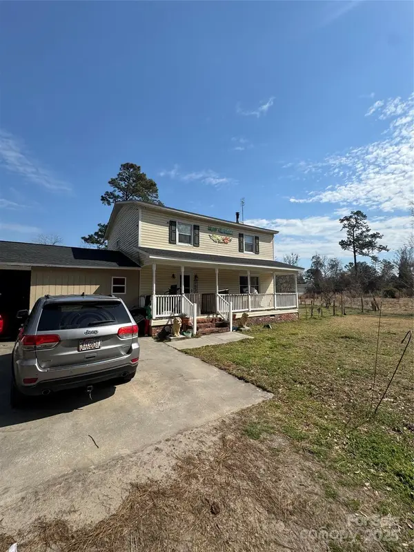 51 Lakeside Drive, Fair Bluff, NC 28439