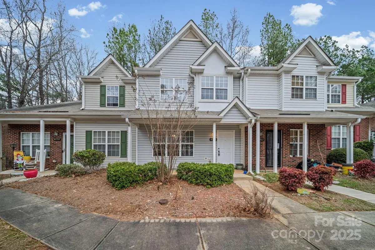 6766 Cypress Tree Lane, Charlotte, NC 28215 - Image #1