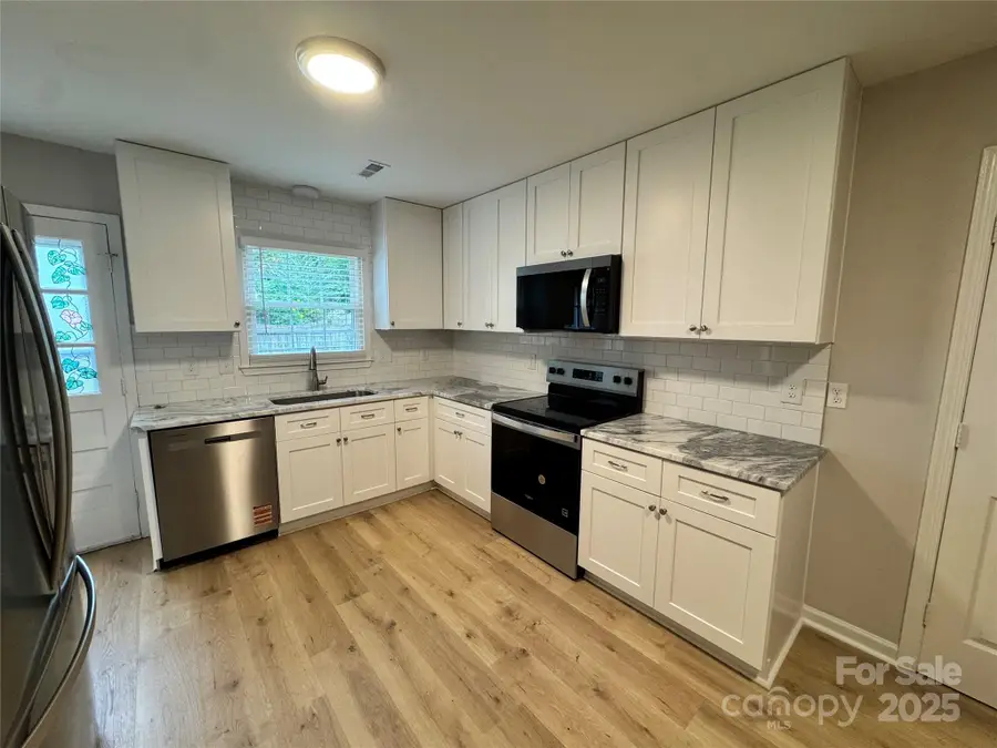 6314 Harrisburg Road, Charlotte, NC 28227 - Image #3