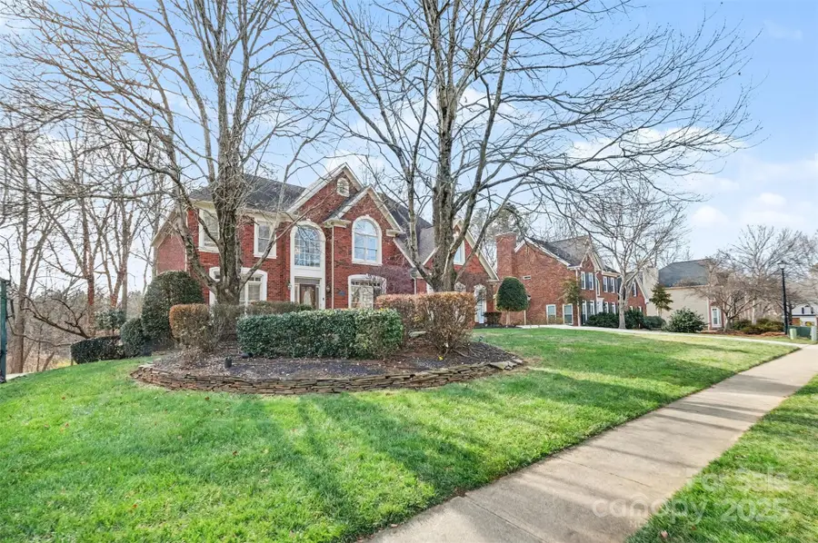 9914 Bayart Way, Huntersville, NC 28078 - Image #2