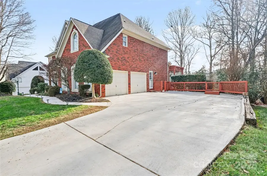 9914 Bayart Way, Huntersville, NC 28078 - Image #3