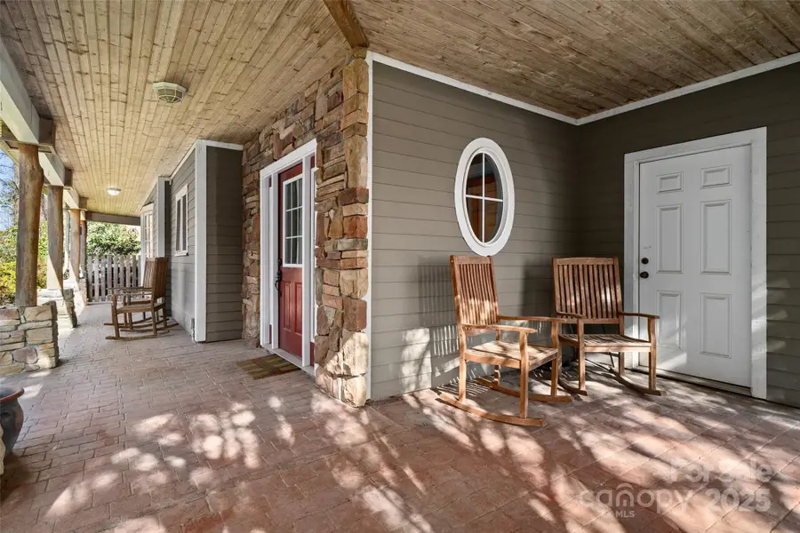 571 Terrys Gap Road, Fletcher, NC 28732 - Image #3