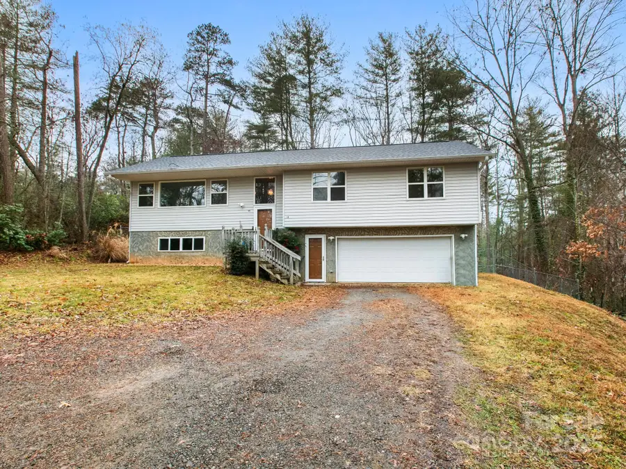 15 Gun Flint Trail, Fletcher, NC 28732 - Image #2