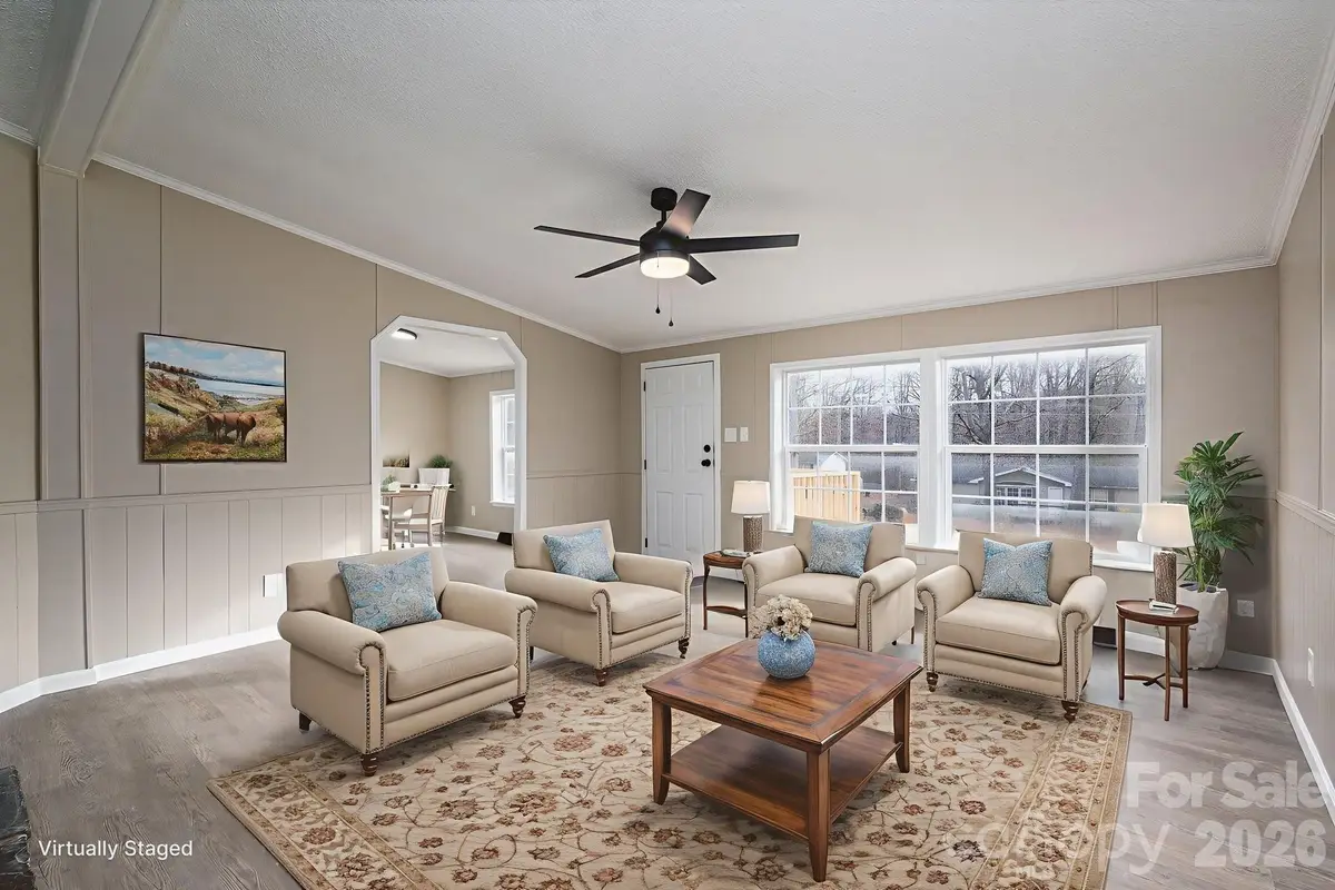 105 Lansdale Avenue, Lincolnton, NC 28092 - #1