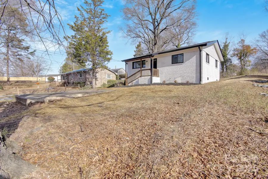 9 Grant Street, Lexington, NC 27292 - Image #3