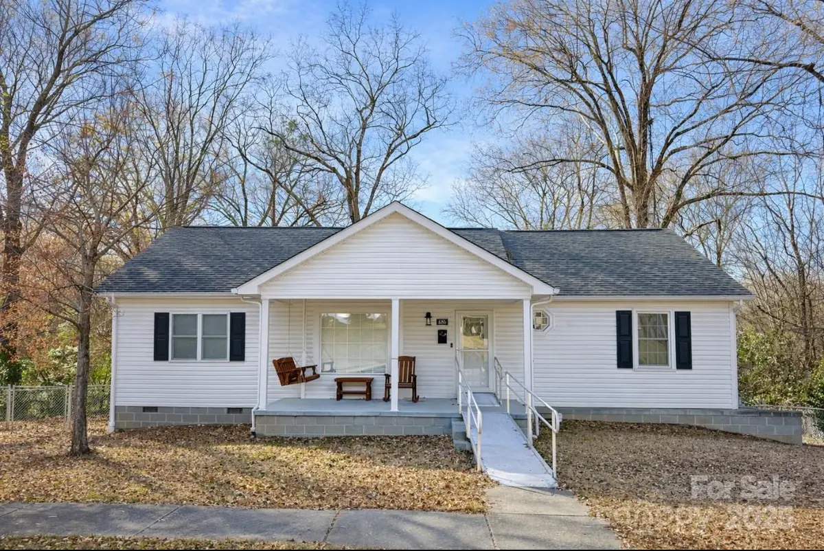 686 Elizabeth Street Sw, Concord, NC 28025 - Image #1