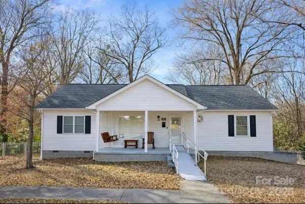 686 Elizabeth Street Sw, Concord, NC 28025