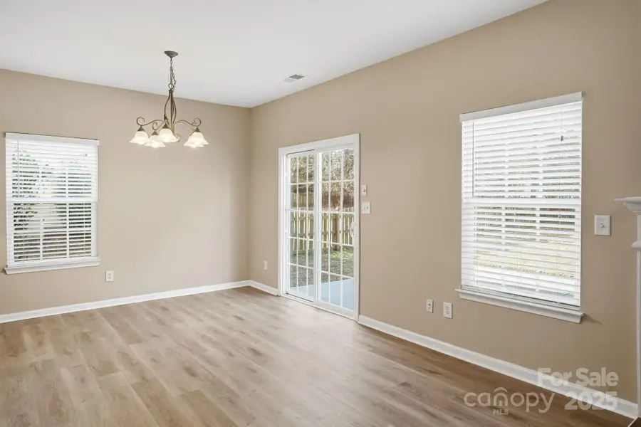10012 Barrands Lane, Charlotte, NC 28278 - Image #3