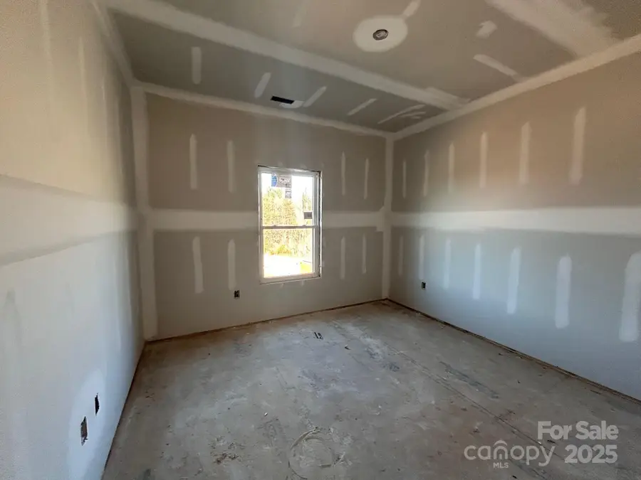 426 Huntington Woods Street Se, Lenoir, NC 28645 - Image #3