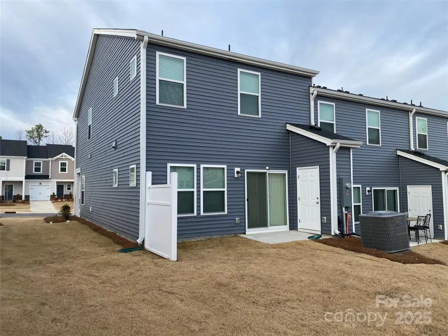 6110 Starview Terrace, Charlotte, NC 28216 - Image #3