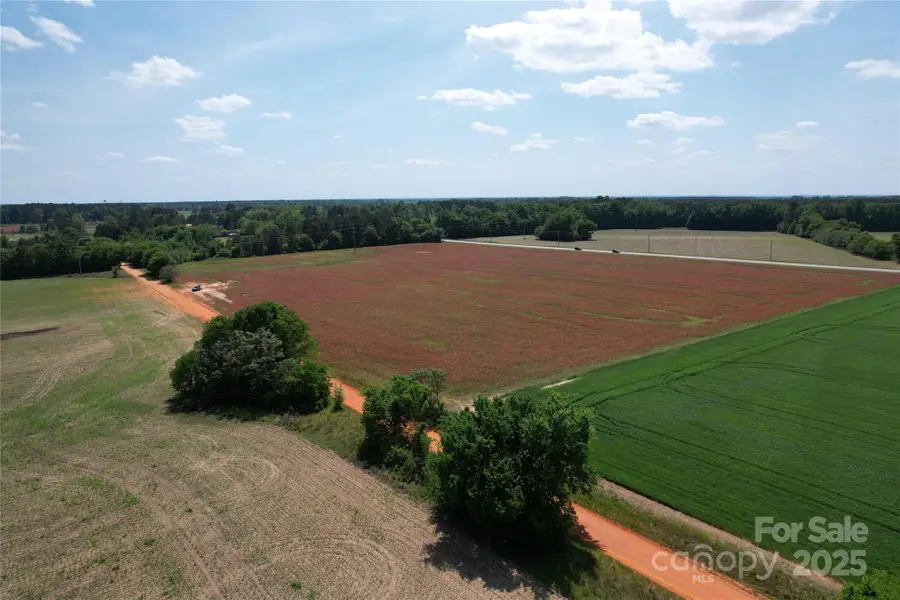 2 Rogers Lane, Bennettsville, SC 29512 - Image #3