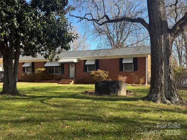 1037 Stoneybrook Lane, Rock Hill, SC 29730