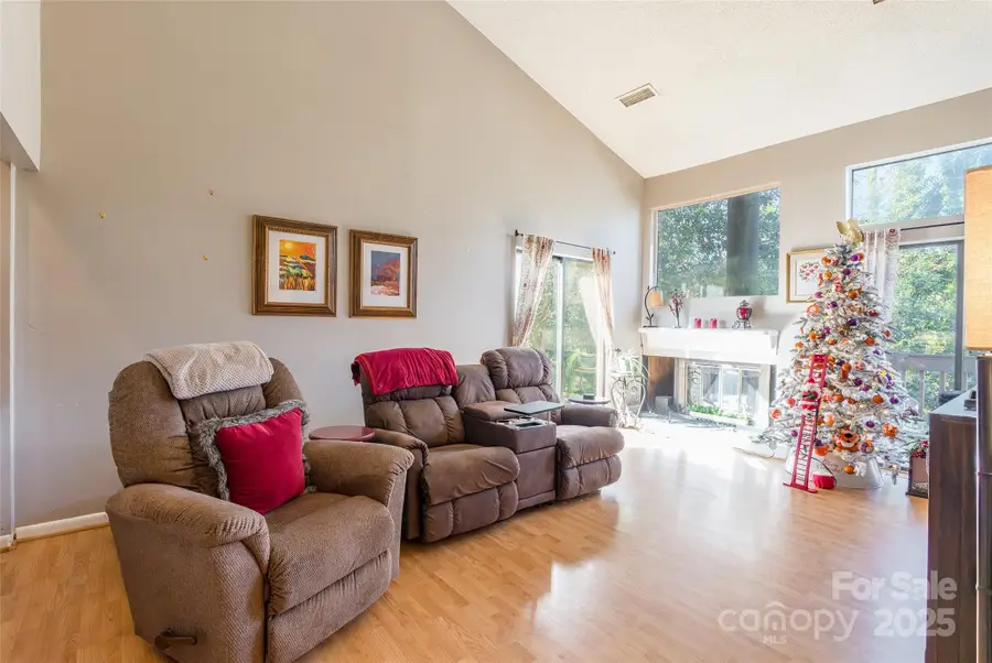 225 Riverview Terrace, Clover, SC 29710 - Image #3