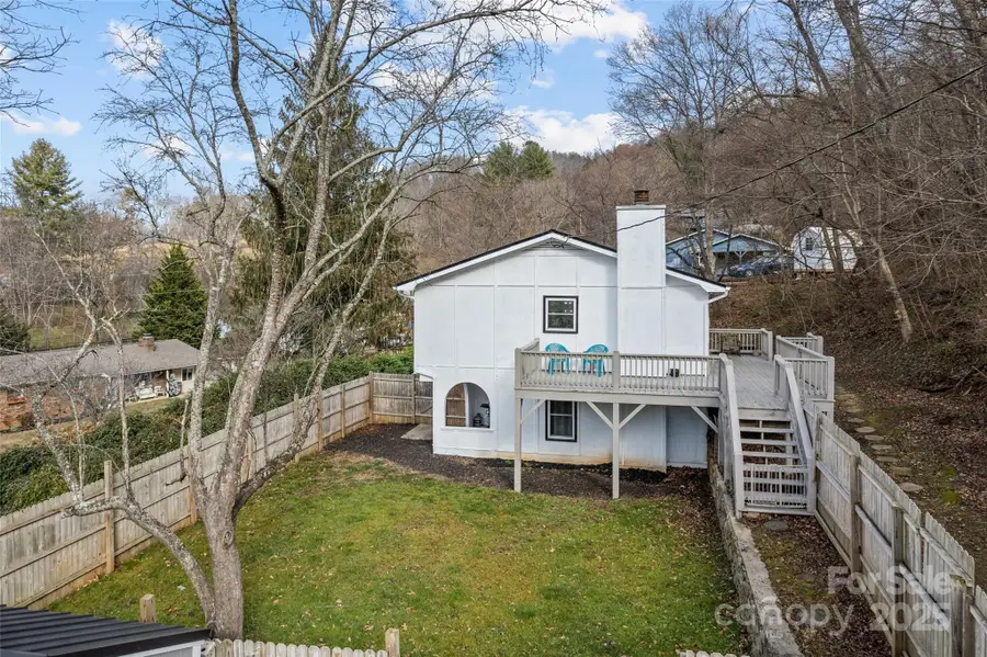 144 Pinehaven Drive, Clyde, NC 28721 - Image #2