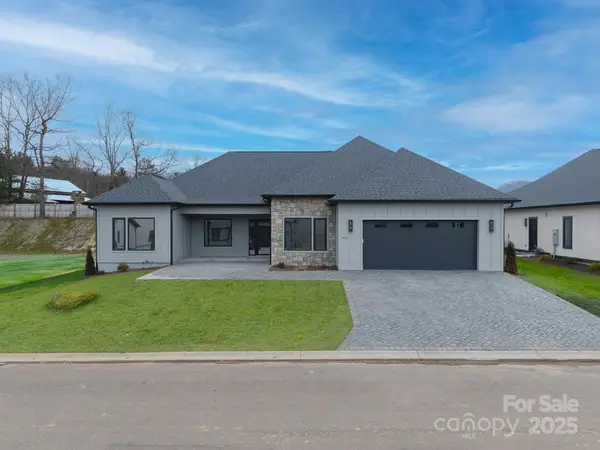 429 Big Hill Drive #80, Arden, NC 28704