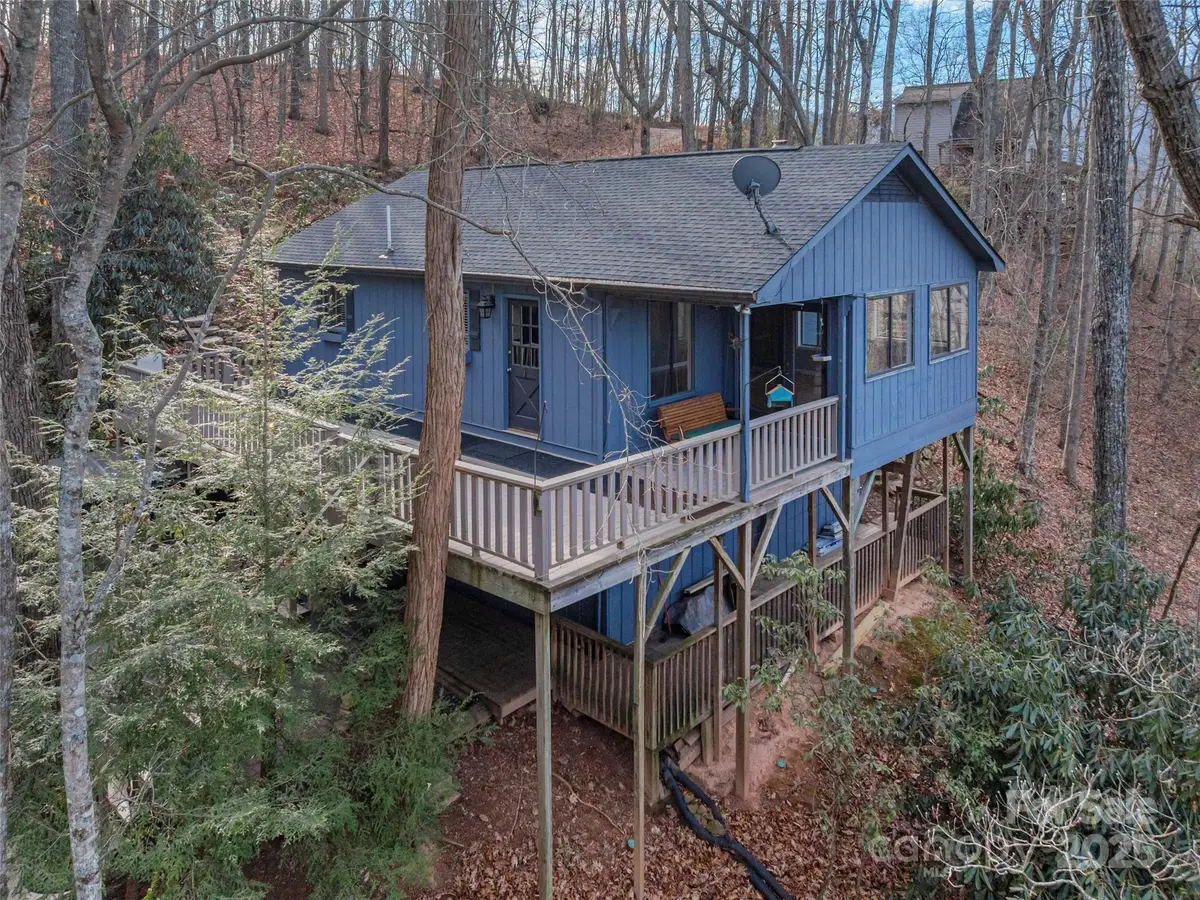 1392 Mount Chalet Road, Canton, NC 28716 - Image #1