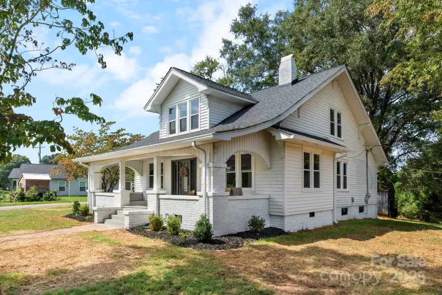 1590 S Center Street, Hickory, NC 28602 - Image #2