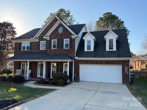 586 Gatsby Place Nw, Concord, NC 28027 - Image #1