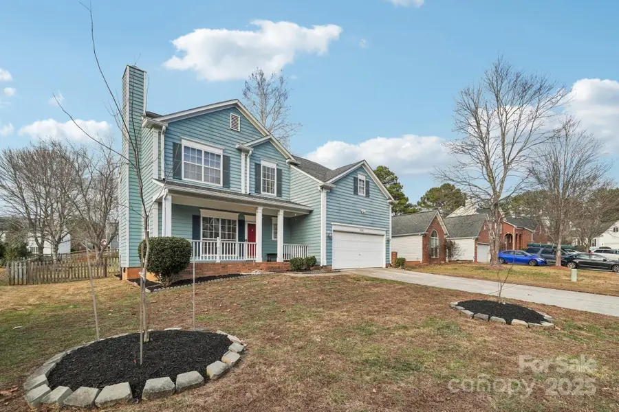 8426 Red Cypress Court, Charlotte, NC 28216 - Image #2