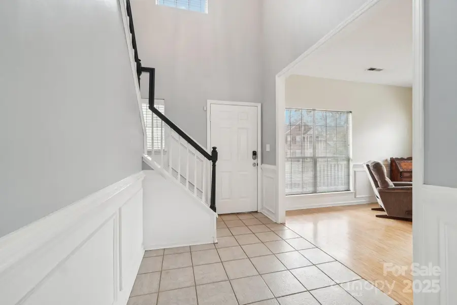 8426 Red Cypress Court, Charlotte, NC 28216 - Image #3