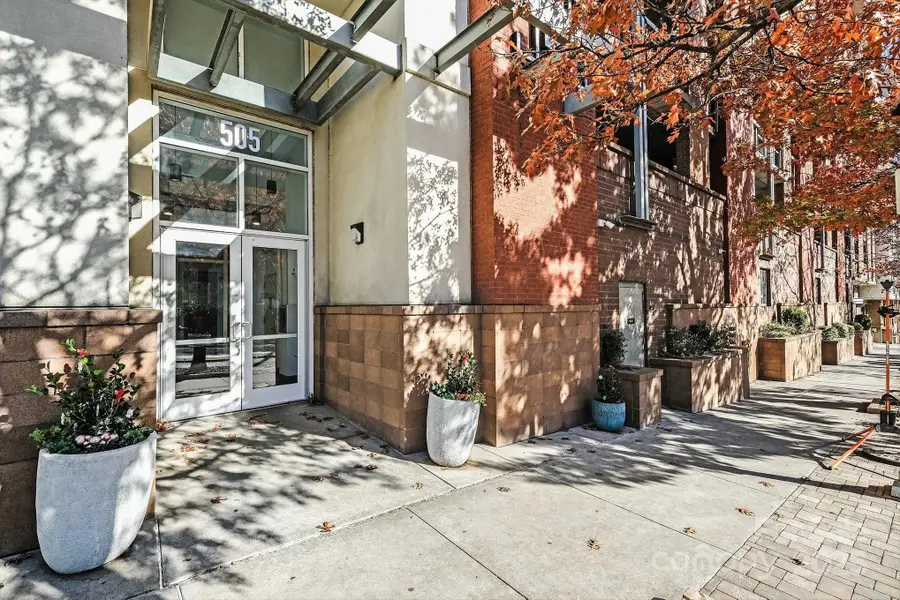 505 E Sixth Street, Charlotte, NC 28202 - Image #3