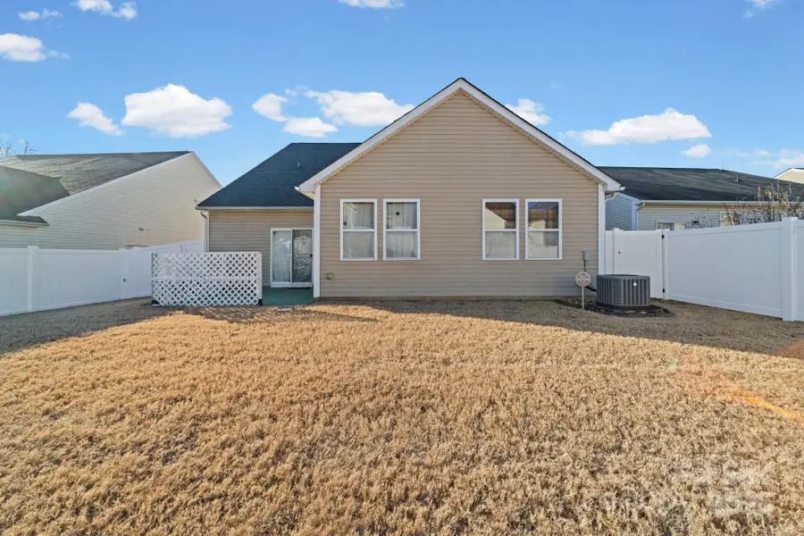 11608 Downy Birch Road, Charlotte, NC 28227 - Image #3