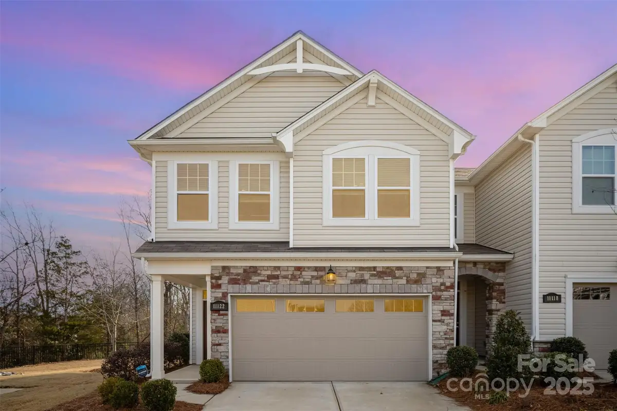 11122 Chalkbark Lane, Charlotte, NC 28262 - Image #1