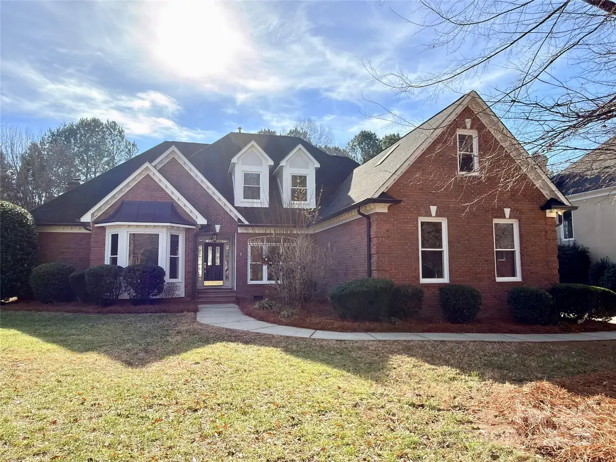 5125 Belicourt Drive, Charlotte, NC 28277 - Image #1