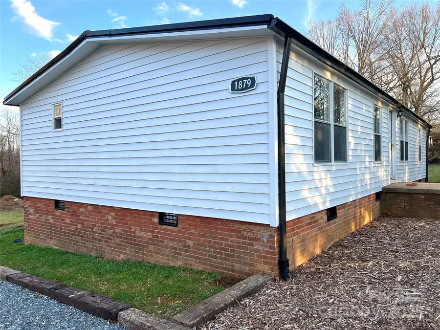 1879 Gaynell Street, Conover, NC 28613 - Image #3