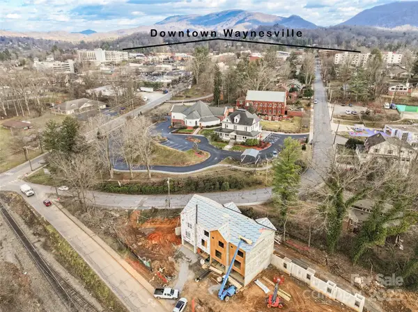 45 Richland Street, Waynesville, NC 28786