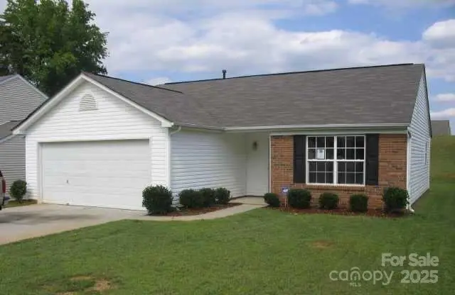 1410 Olde Justin Place, Charlotte, NC 28262 - Image #1