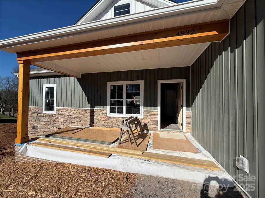 4932 Southview Drive, Hickory, NC 28602 - Image #3