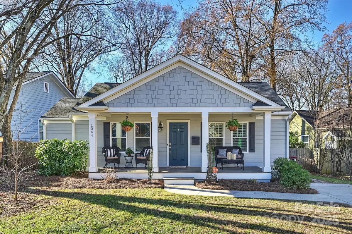 1044 Lunsford Place, Charlotte, NC 28205 - Image #1