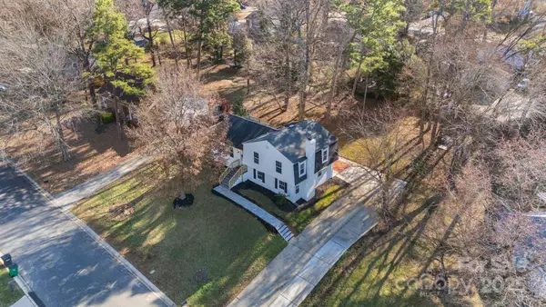 700 Braxfield Drive, Charlotte, NC 28217